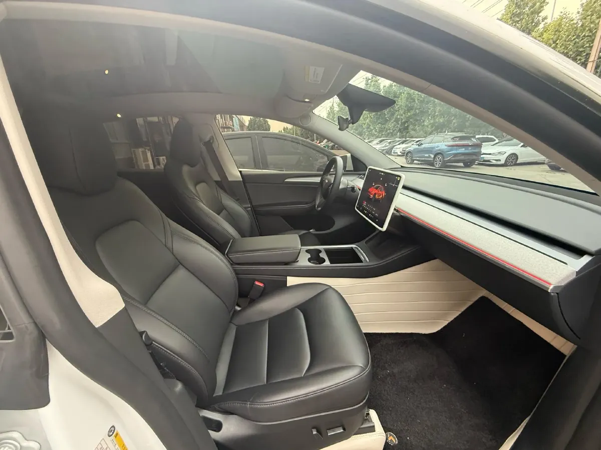 2024 Iveco OuSheng BEV 77.28KWH,autocango,china used car exporter,china ev exporter,chinese used car exporter,chinese used ev exporter