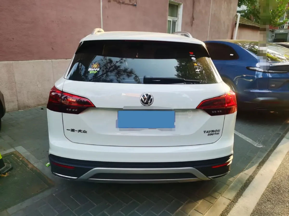 2019 Jeep Cherokee 2.0T 234HP L4 9AT,autocango,china used car exporter,china ev exporter,chinese used car exporter,chinese used ev exporter