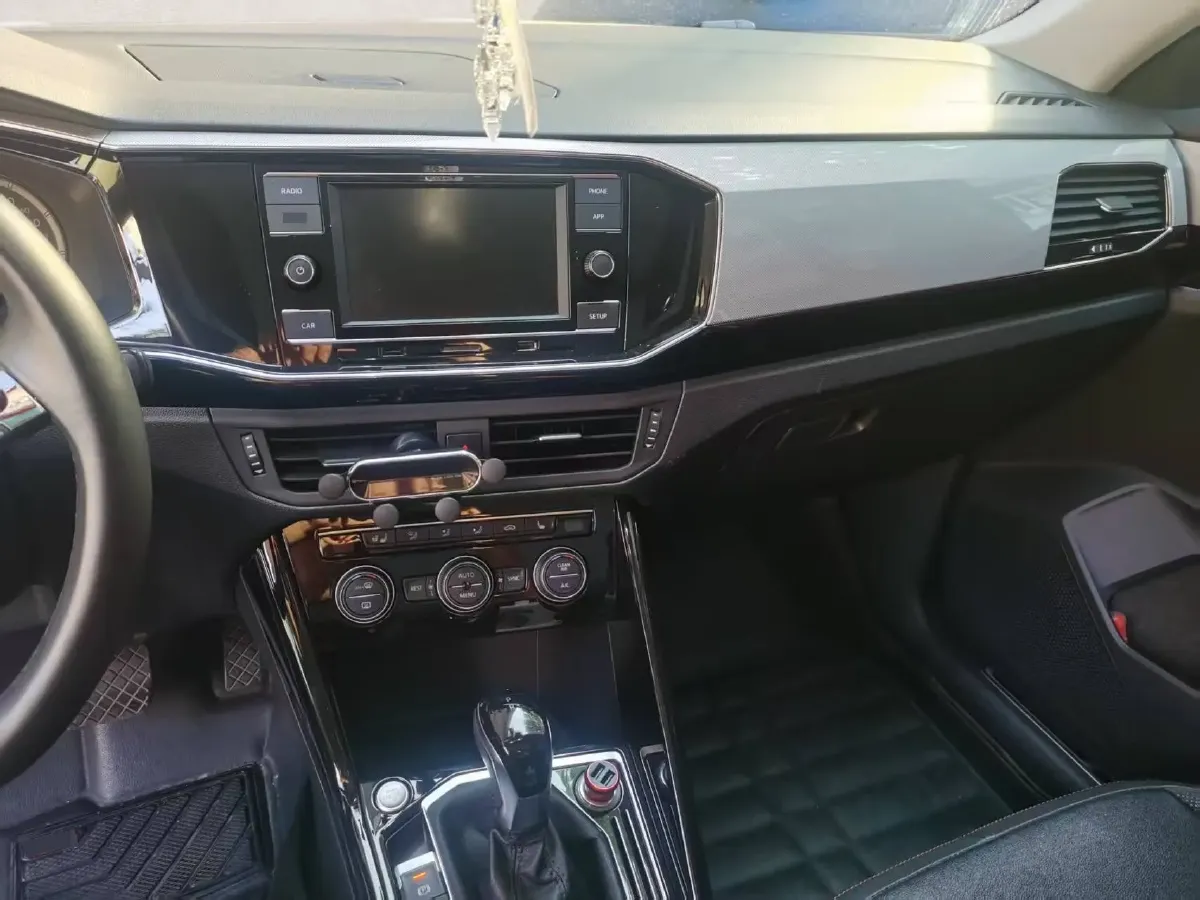 2019 Jeep Cherokee 2.0T 234HP L4 9AT,autocango,china used car exporter,china ev exporter,chinese used car exporter,chinese used ev exporter