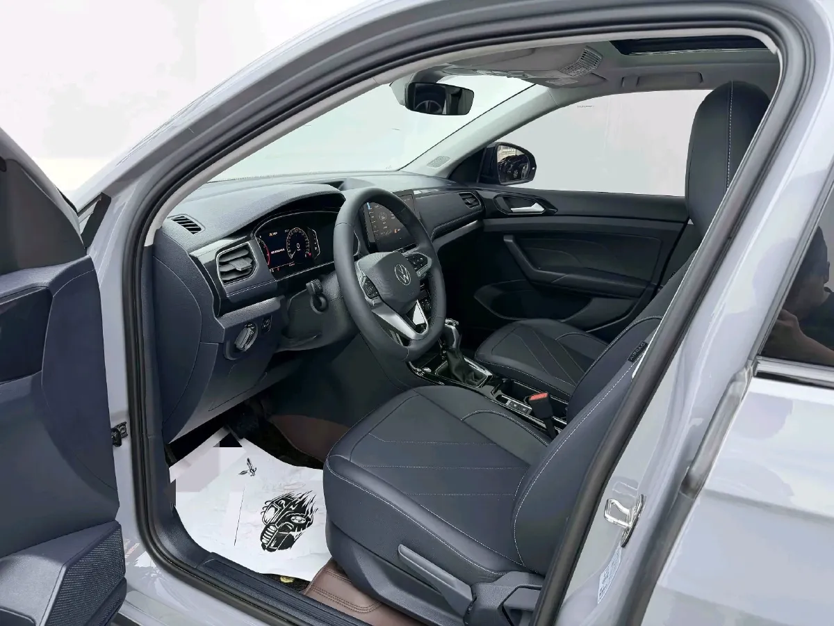 2025 Volkswagen Tharu 1.5T 160HP L4 7DCT,autocango,china used car exporter,china ev exporter,chinese used car exporter,chinese used ev exporter