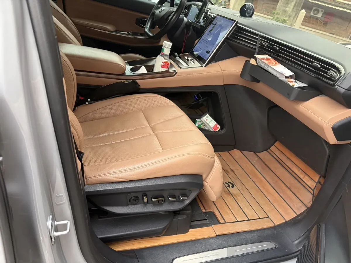 2022 NIO ES8 BEV 100KWH,autocango,china used car exporter,china ev exporter,chinese used car exporter,chinese used ev exporter