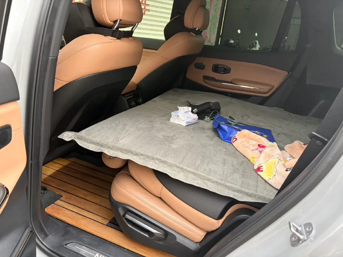 2022 NIO ES8 BEV 100KWH,autocango,china used car exporter,china ev exporter,chinese used car exporter,chinese used ev exporter