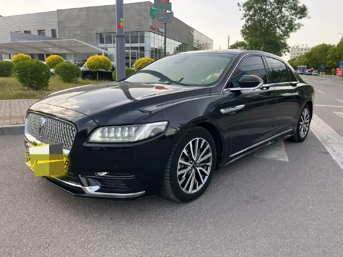 2017 Lincoln Continental 2.0T 261HP L4 6AT,autocango,china used car exporter,china ev exporter,chinese used car exporter,chinese used ev exporter