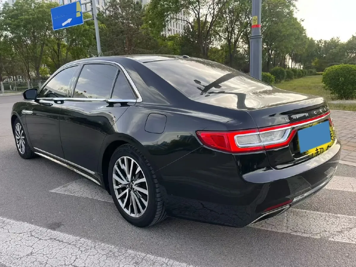 2017 Lincoln Continental 2.0T 261HP L4 6AT,autocango,china used car exporter,china ev exporter,chinese used car exporter,chinese used ev exporter