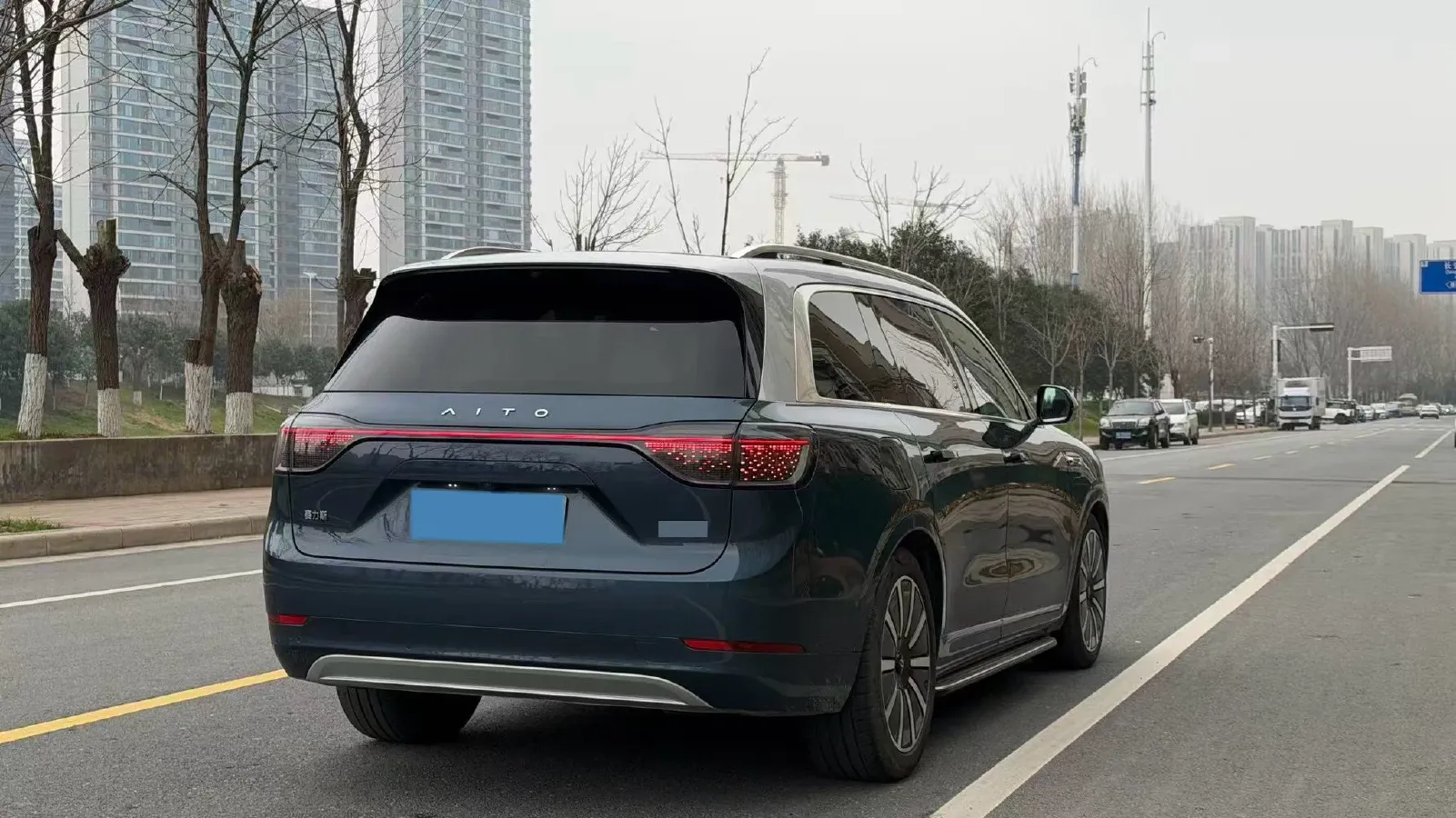 2024 AITO AITO M9 1.5T 152HP L4 REEV 42KWH,autocango,china used car exporter,china ev exporter,chinese used car exporter,chinese used ev exporter