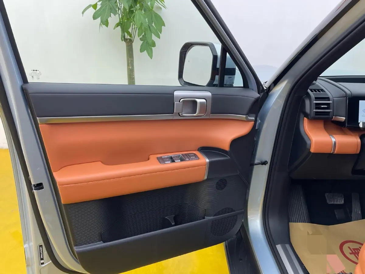 2025 FangChengBao Tai 7 1.5T 156HP L4 E-CVT PHEV,autocango,china used car exporter,china ev exporter,chinese used car exporter,chinese used ev exporter