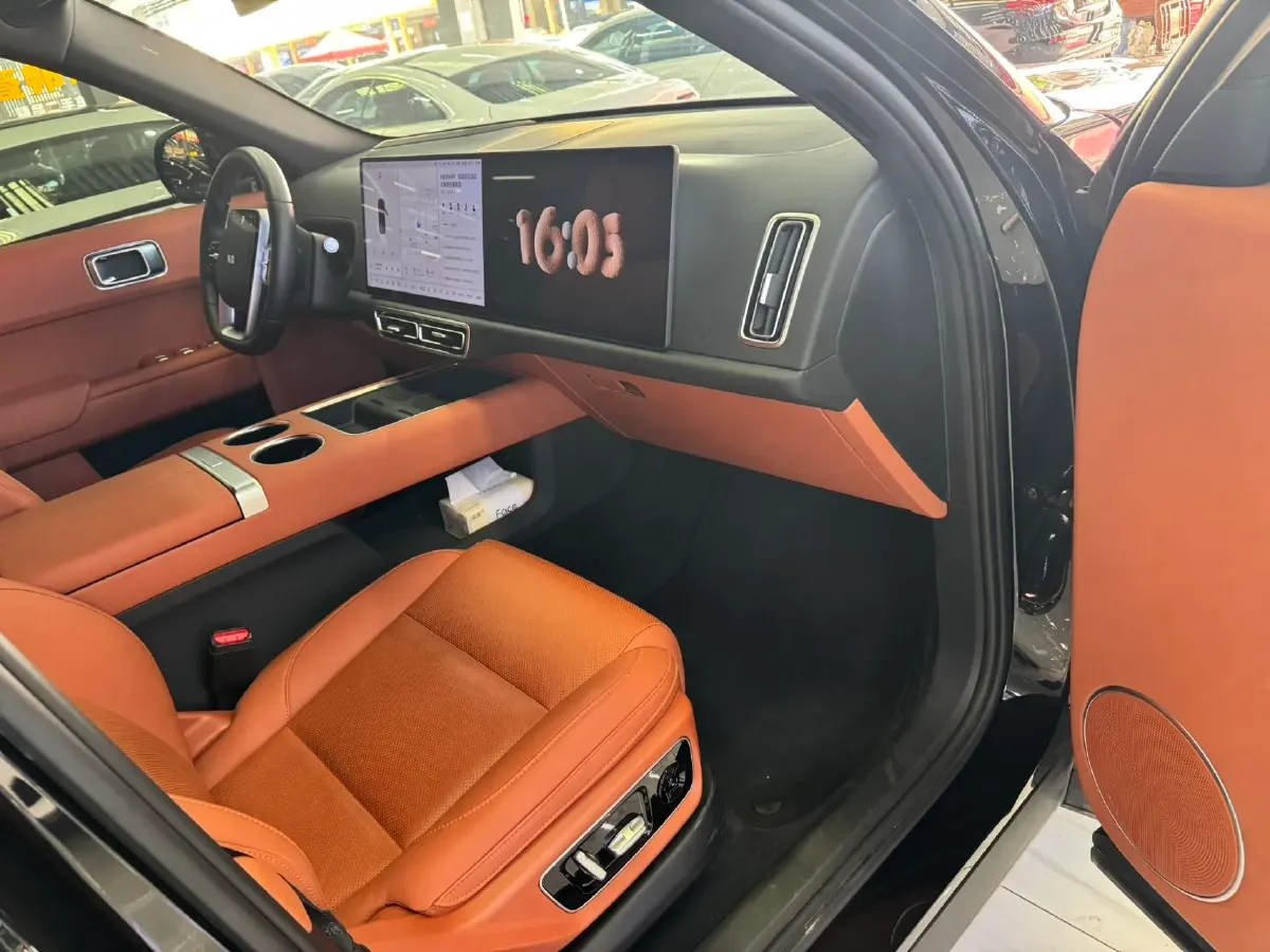 2024 Li L8 Range Extended 154HP REEV 42.8KWH,autocango,china used car exporter,china ev exporter,chinese used car exporter,chinese used ev exporter
