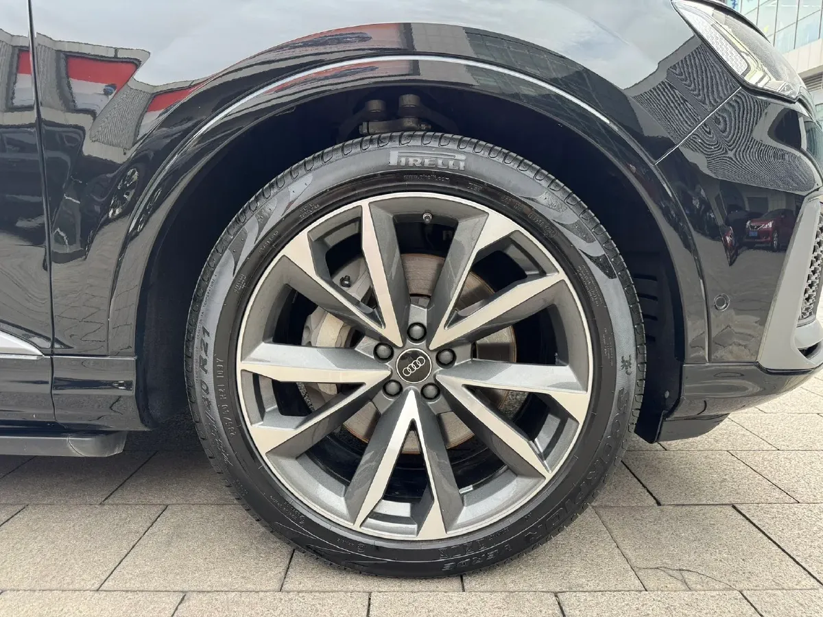 2023 Audi Q7 3.0T 340HP V6 8AT,autocango,china used car exporter,china ev exporter,chinese used car exporter,chinese used ev exporter