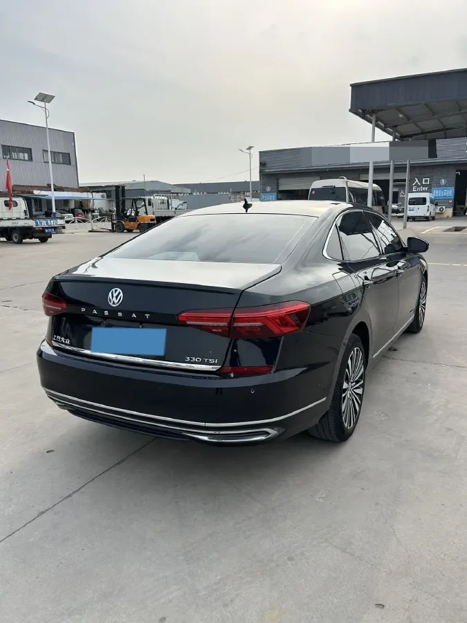2019 Volkswagen Passat 2.0T 186HP L4 7DCT,autocango,china used car exporter,china ev exporter,chinese used car exporter,chinese used ev exporter