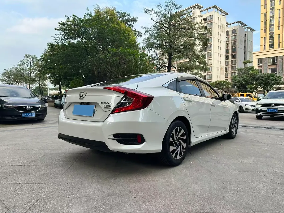 2019 Honda Civic 1.0T 125HP L3 CVT,autocango,china used car exporter,china ev exporter,chinese used car exporter,chinese used ev exporter