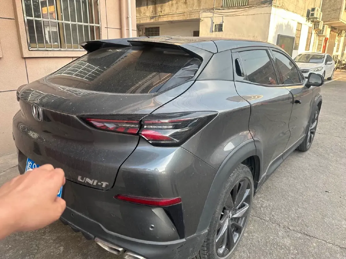 2020 ChangAn UNI-T 1.5T 180HP L4 7DCT,autocango,china used car exporter,china ev exporter,chinese used car exporter,chinese used ev exporter