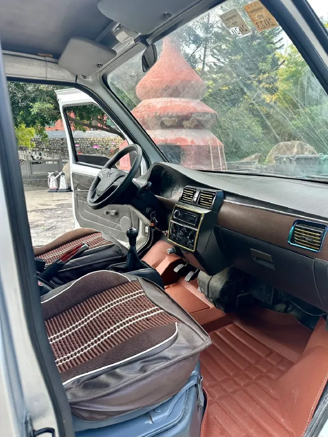 2018 WuLing RongGuang New Truck 1.5L 107HP L4 5MT,autocango,china used car exporter,china ev exporter,chinese used car exporter,chinese used ev exporter