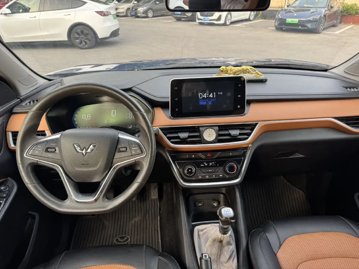 2018 WuLing HongGuang S3 1.5L 112HP L4 6MT,autocango,china used car exporter,china ev exporter,chinese used car exporter,chinese used ev exporter