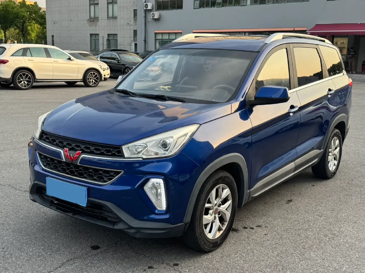 2018 WuLing HongGuang S3 1.5L 112HP L4 6MT,autocango,china used car exporter,china ev exporter,chinese used car exporter,chinese used ev exporter