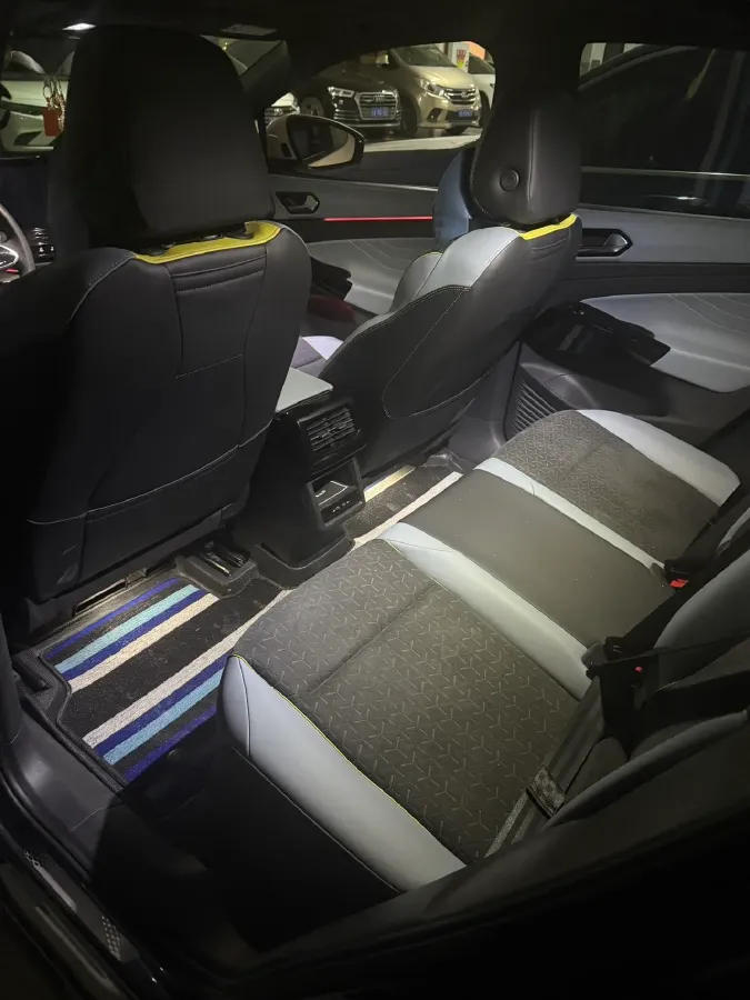 2022 Ford New Era Transit 2.2T 140HP L4 6AMT,autocango,china used car exporter,china ev exporter,chinese used car exporter,chinese used ev exporter