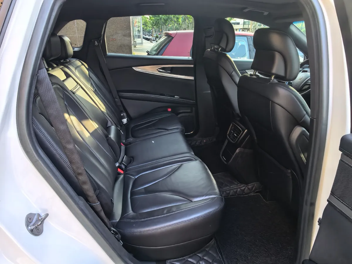 2017 Lincoln MKX 2.0T 253HP L4 6AT,autocango,china used car exporter,china ev exporter,chinese used car exporter,chinese used ev exporter
