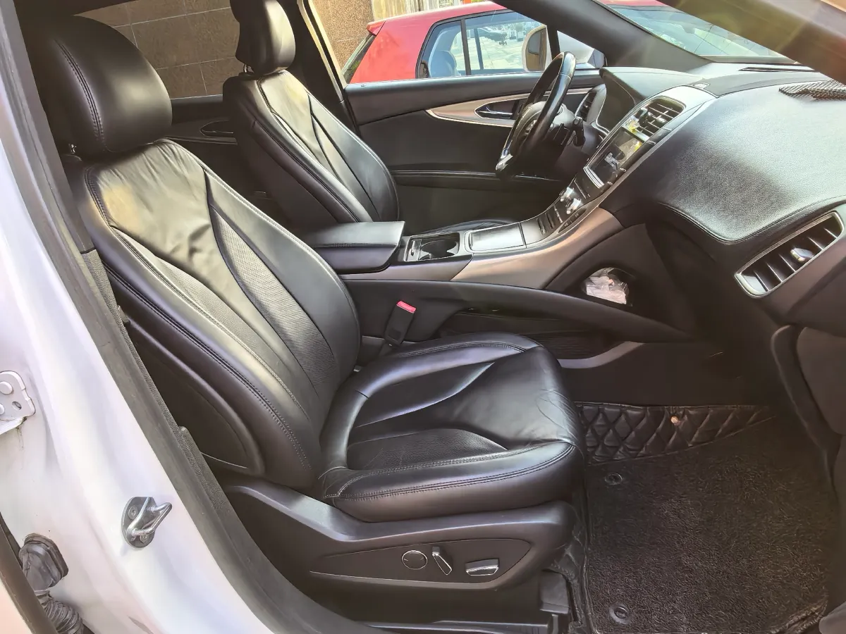 2017 Lincoln MKX 2.0T 253HP L4 6AT,autocango,china used car exporter,china ev exporter,chinese used car exporter,chinese used ev exporter
