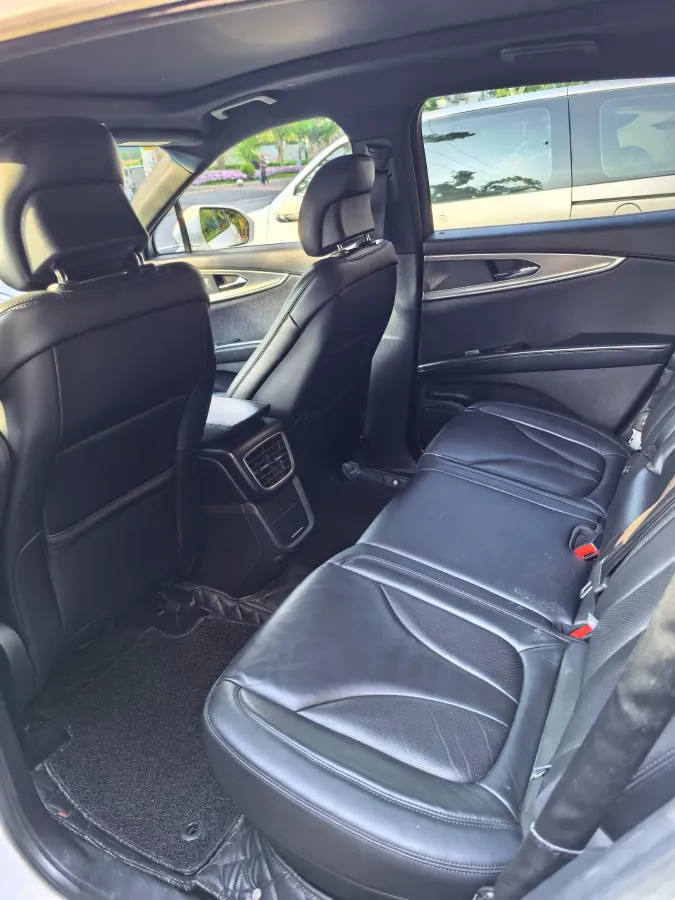 2017 Lincoln MKX 2.0T 253HP L4 6AT,autocango,china used car exporter,china ev exporter,chinese used car exporter,chinese used ev exporter