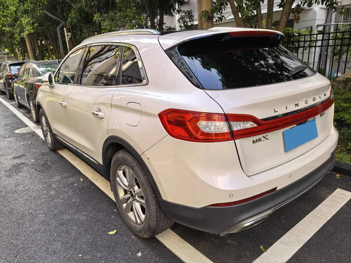 2017 Lincoln MKX 2.0T 253HP L4 6AT,autocango,china used car exporter,china ev exporter,chinese used car exporter,chinese used ev exporter