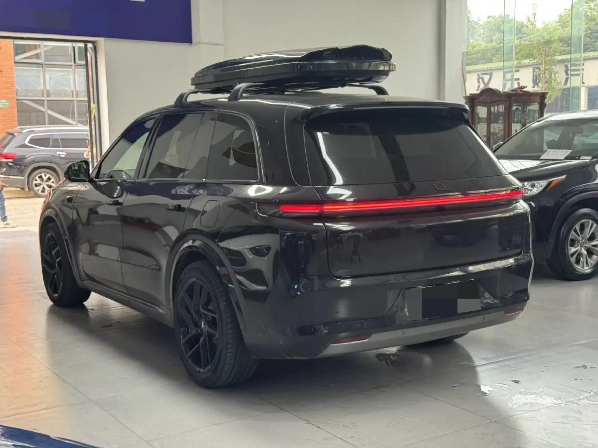 2023 Li L8 Range Extended 154HP REEV 40.9KWH,autocango,china used car exporter,china ev exporter,chinese used car exporter,chinese used ev exporter