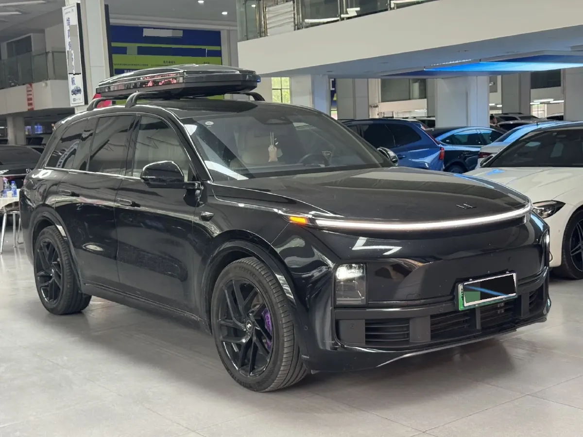 2023 Li L8 Range Extended 154HP REEV 40.9KWH,autocango,china used car exporter,china ev exporter,chinese used car exporter,chinese used ev exporter