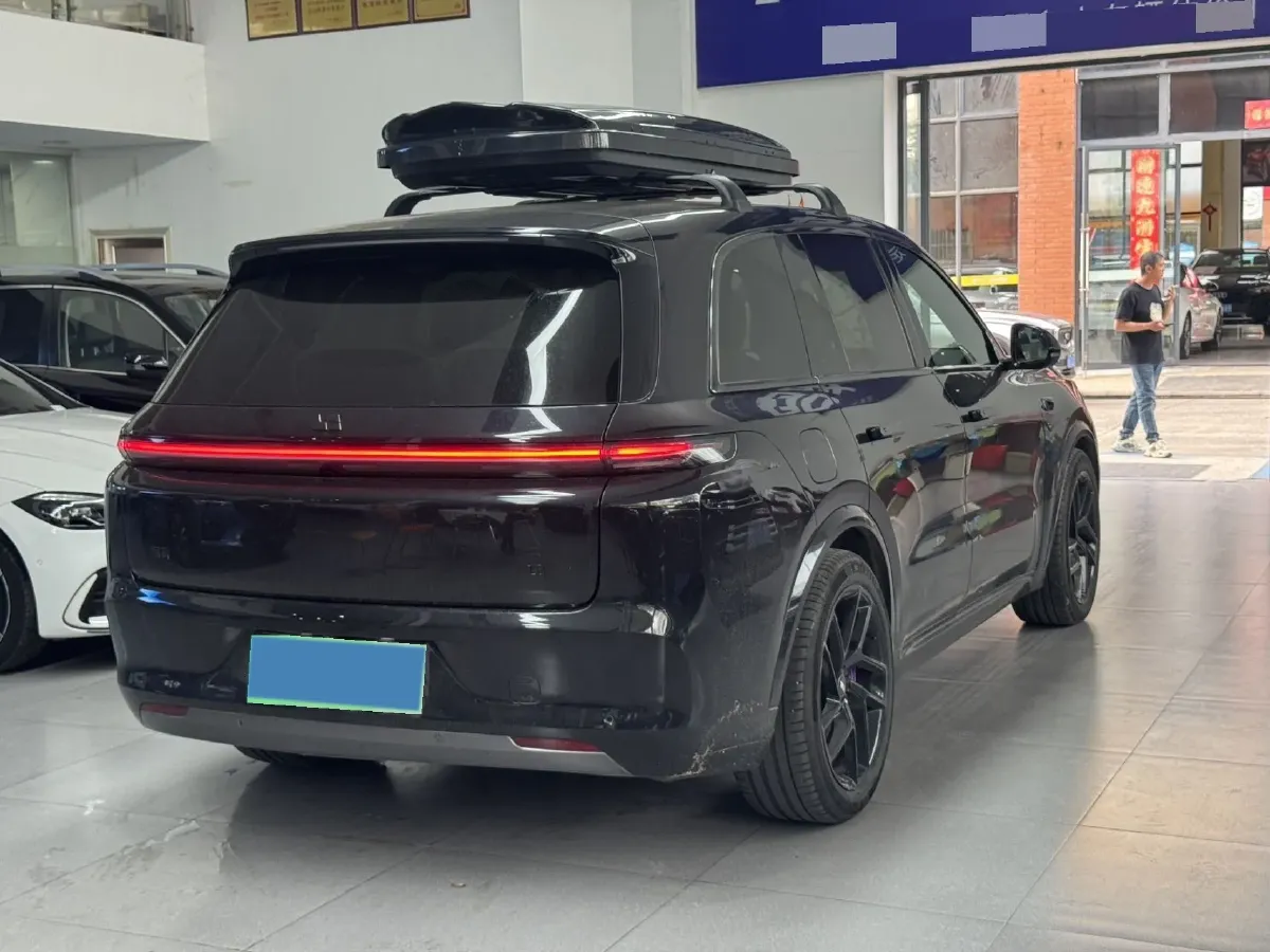 2023 Li L8 Range Extended 154HP REEV 40.9KWH,autocango,china used car exporter,china ev exporter,chinese used car exporter,chinese used ev exporter