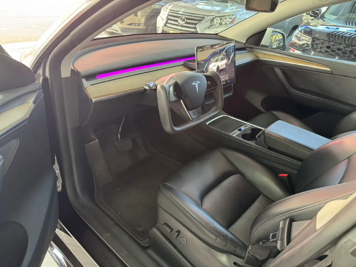 2022 Tesla Model Y BEV 60KWH,autocango,china used car exporter,china ev exporter,chinese used car exporter,chinese used ev exporter