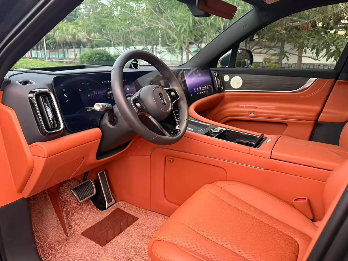 2024 AITO AITO M9 1.5T 152HP L4 REEV 42KWH,autocango,china used car exporter,china ev exporter,chinese used car exporter,chinese used ev exporter