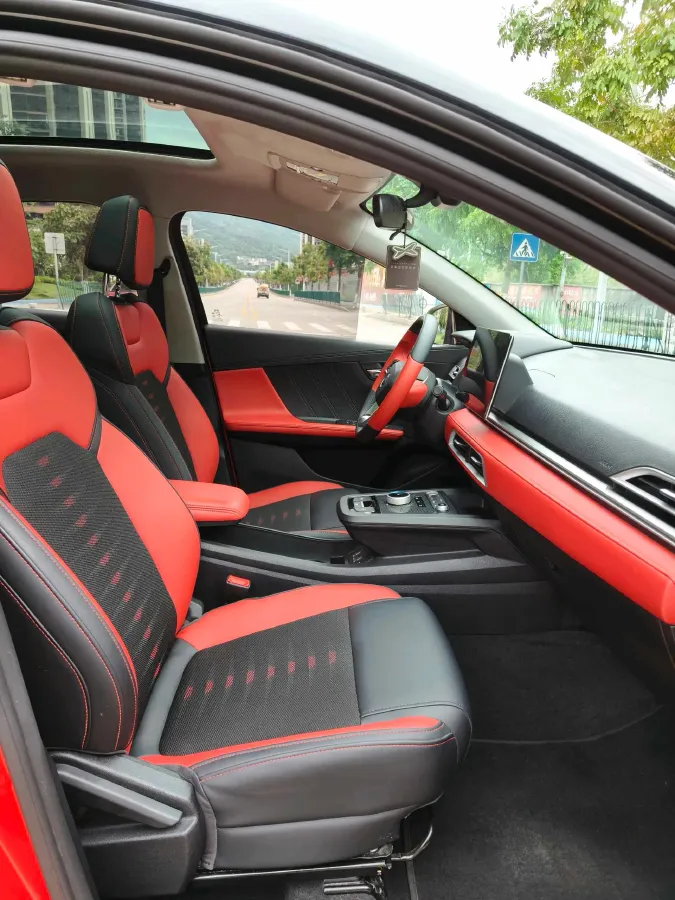 2021 MG Pilot 1.5T 173HP L4 7DCT,autocango,china used car exporter,china ev exporter,chinese used car exporter,chinese used ev exporter