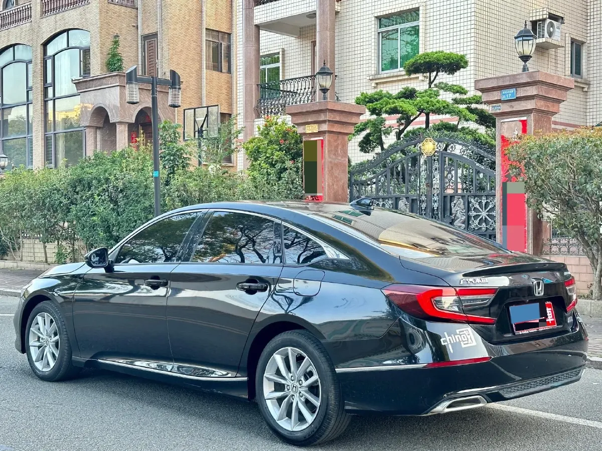 2022 Honda Accord 1.5T 194HP L4 CVT,autocango,china used car exporter,china ev exporter,chinese used car exporter,chinese used ev exporter