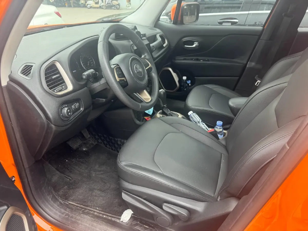 2018 Jeep Renegade 1.4T 150HP L4 7DCT,autocango,china used car exporter,china ev exporter,chinese used car exporter,chinese used ev exporter