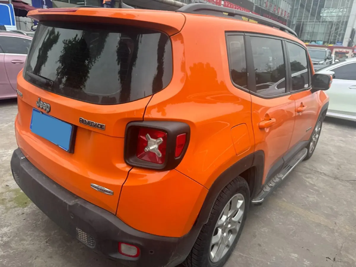 2018 Jeep Renegade 1.4T 150HP L4 7DCT,autocango,china used car exporter,china ev exporter,chinese used car exporter,chinese used ev exporter