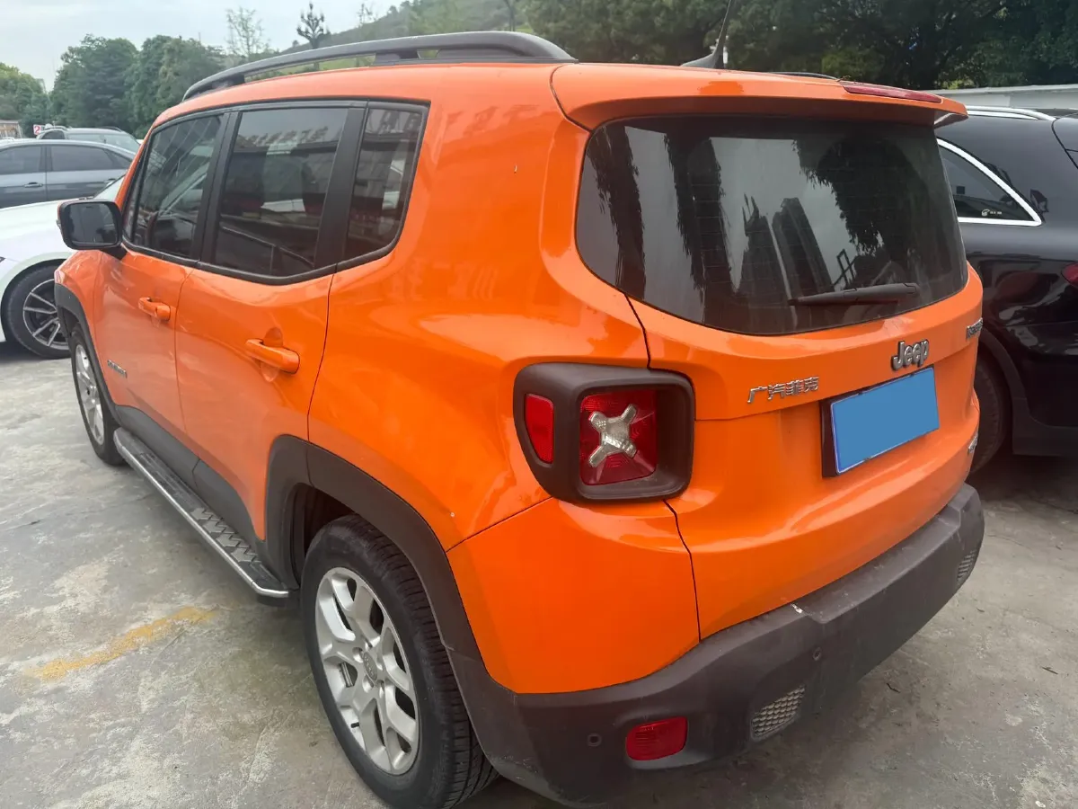 2018 Jeep Renegade 1.4T 150HP L4 7DCT,autocango,china used car exporter,china ev exporter,chinese used car exporter,chinese used ev exporter