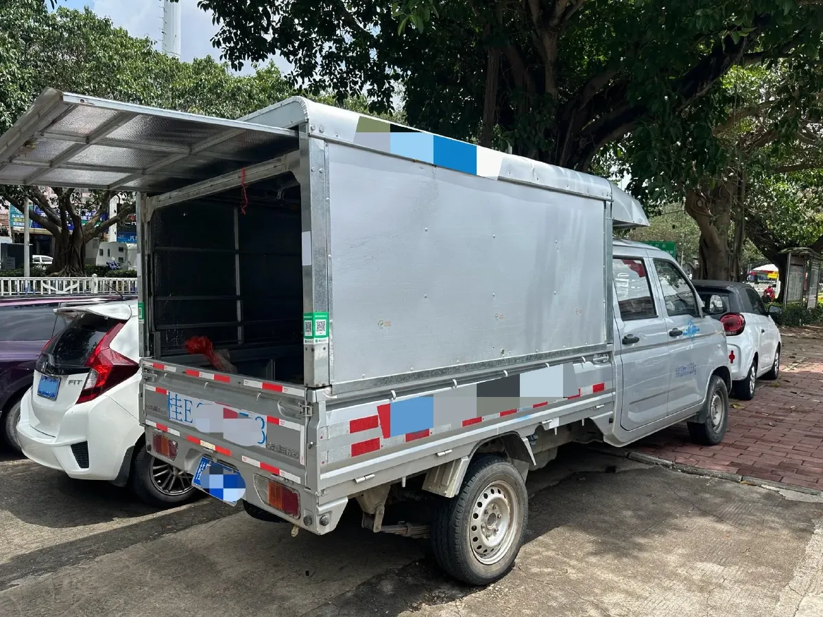 2019 WuLing RongGuang New Truck 1.5L 107HP L4 5MT,autocango,china used car exporter,china ev exporter,chinese used car exporter,chinese used ev exporter