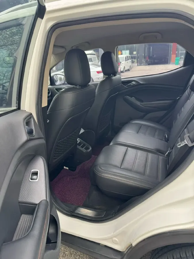 2017 BYD Yuan 1.5L 109HP L4 5MT,autocango,china used car exporter,china ev exporter,chinese used car exporter,chinese used ev exporter