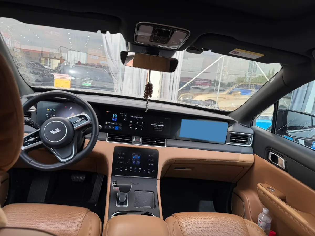 2021 Li ONE Range Extended 131HP REEV 40.5KWH,autocango,china used car exporter,china ev exporter,chinese used car exporter,chinese used ev exporter