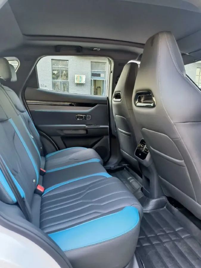 2024 Jetour ShanHai L6 1.5T 156HP L4 1DHT PHEV 19.43KWH,autocango,china used car exporter,china ev exporter,chinese used car exporter,chinese used ev exporter