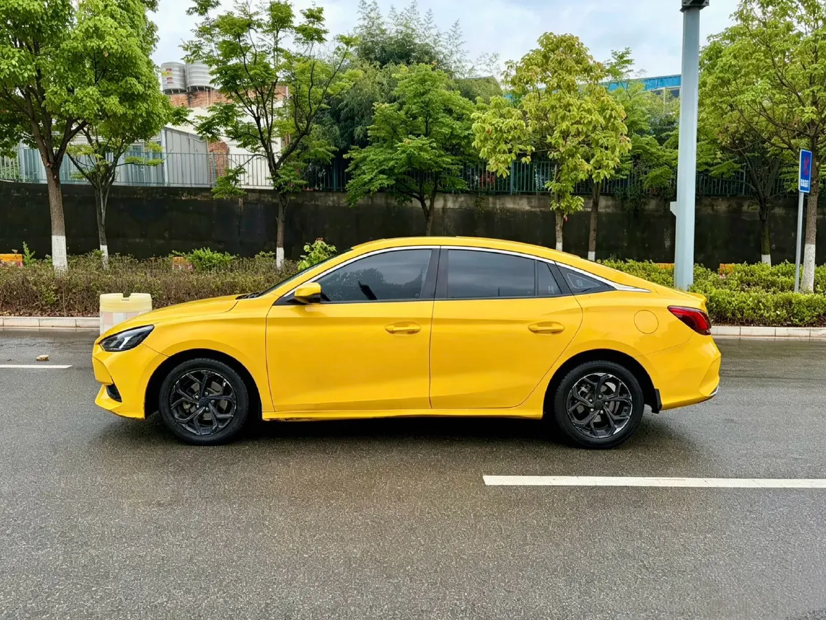 2021 MG 5 1.5L 120HP L4 CVT,autocango,china used car exporter,china ev exporter,chinese used car exporter,chinese used ev exporter