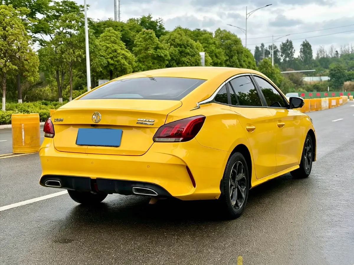 2021 MG 5 1.5L 120HP L4 CVT,autocango,china used car exporter,china ev exporter,chinese used car exporter,chinese used ev exporter