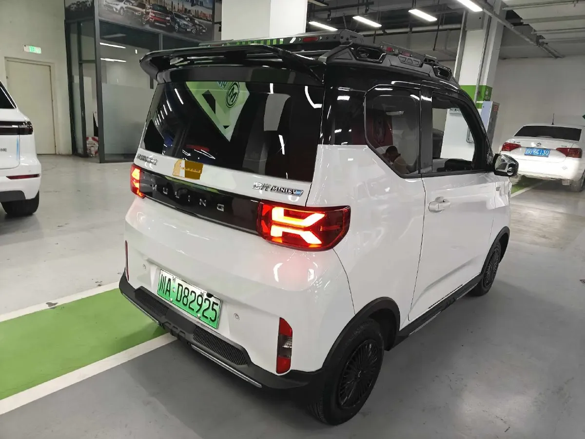 2022 WuLing HongGuang MINI EV BEV 17.3KWH,autocango,china used car exporter,china ev exporter,chinese used car exporter,chinese used ev exporter