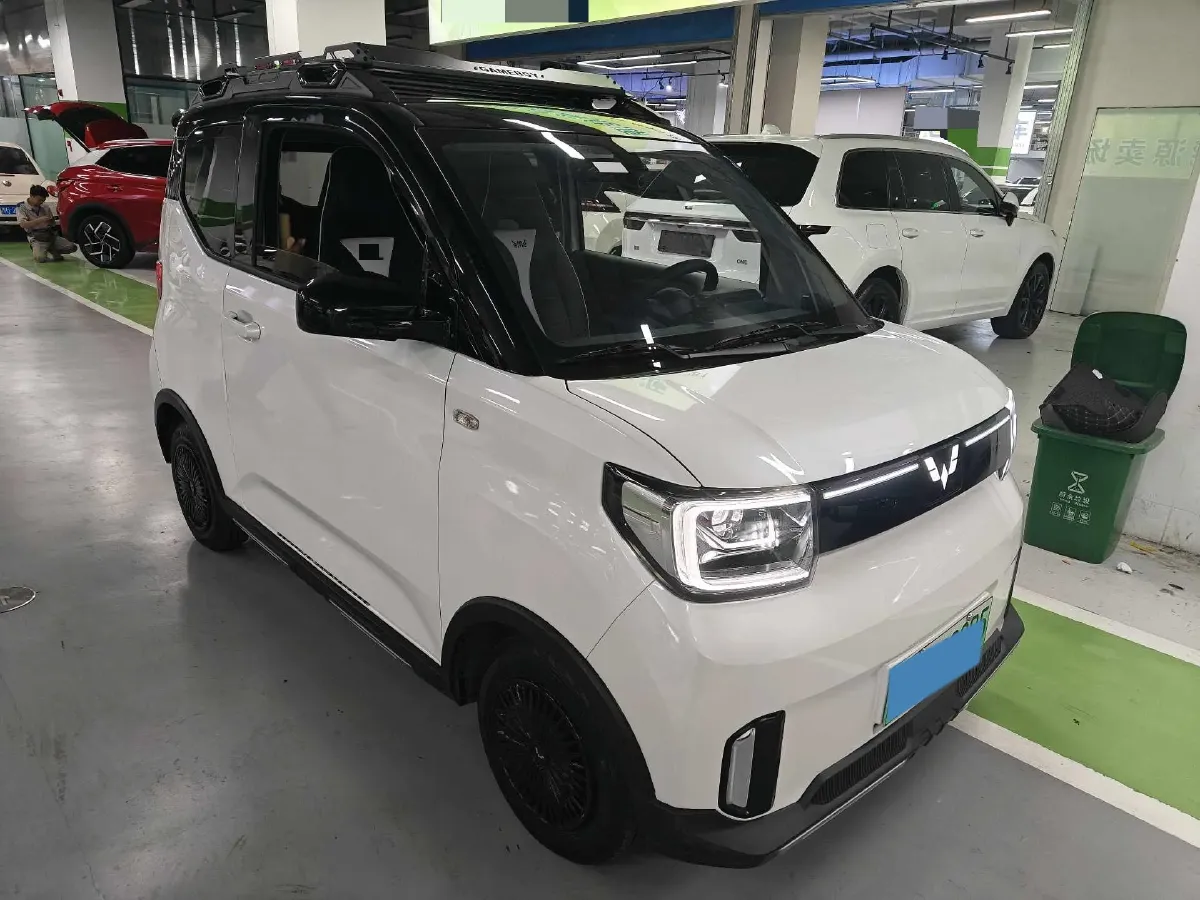 2022 WuLing HongGuang MINI EV BEV 17.3KWH,autocango,china used car exporter,china ev exporter,chinese used car exporter,chinese used ev exporter
