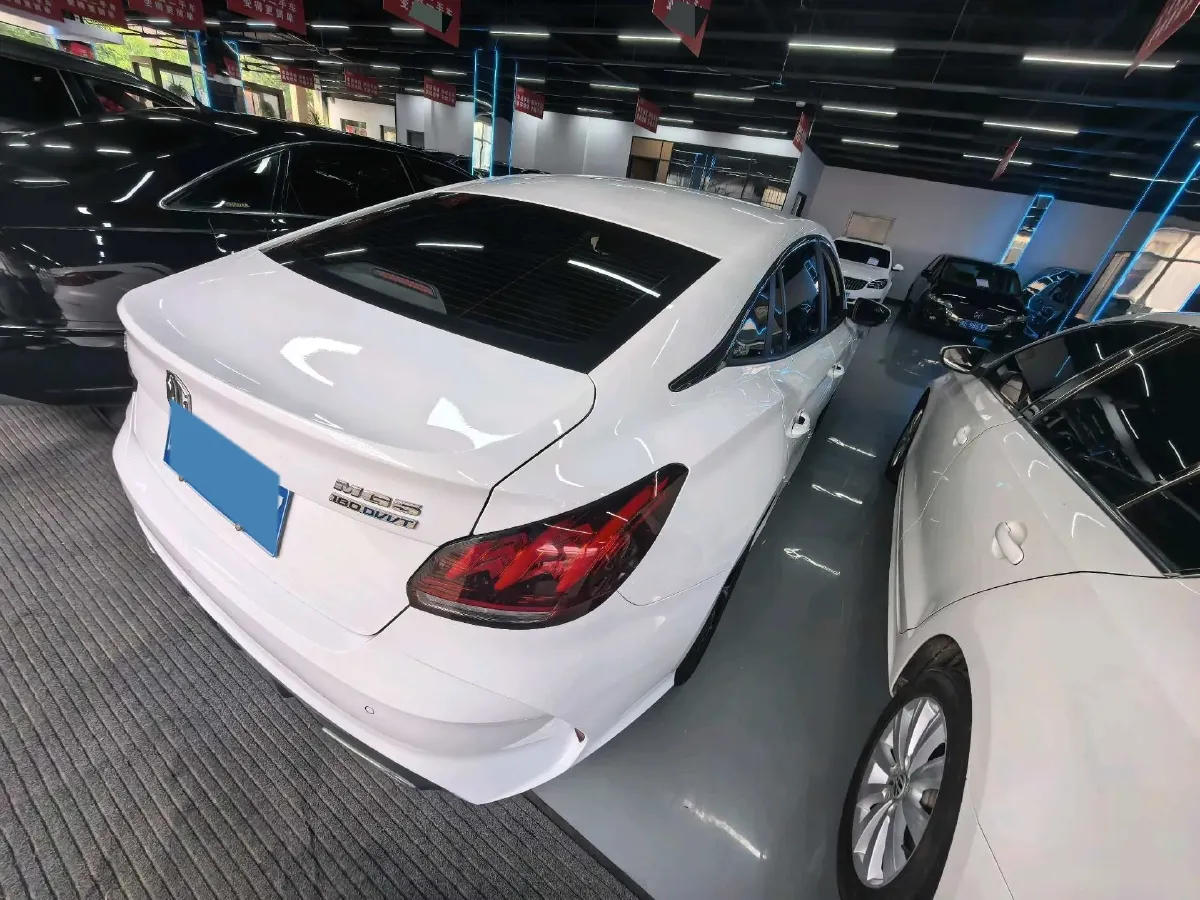 2022 MG 5 1.5L 120HP L4 CVT,autocango,china used car exporter,china ev exporter,chinese used car exporter,chinese used ev exporter