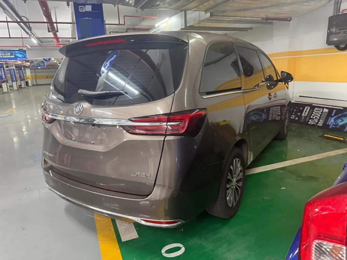 2021 Buick GL8 2.0T 237HP L4 9AT,autocango,china used car exporter,china ev exporter,chinese used car exporter,chinese used ev exporter
