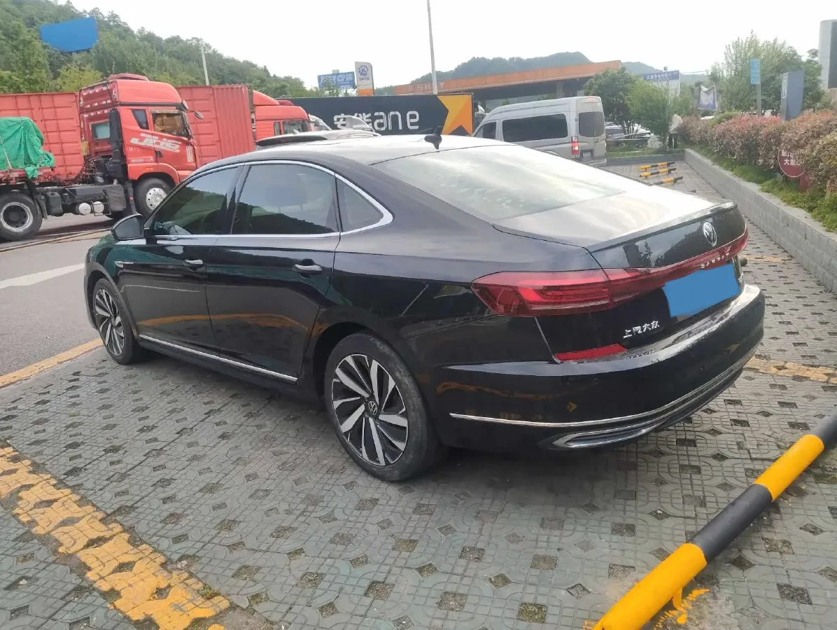 2022 Skoda Kodiak GT 2.0T 186HP L4 7DCT,autocango,china used car exporter,china ev exporter,chinese used car exporter,chinese used ev exporter