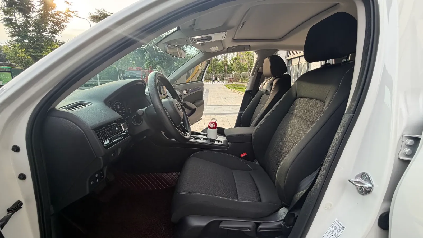 2023 Honda Civic 1.5T 182HP L4 CVT,autocango,china used car exporter,china ev exporter,chinese used car exporter,chinese used ev exporter