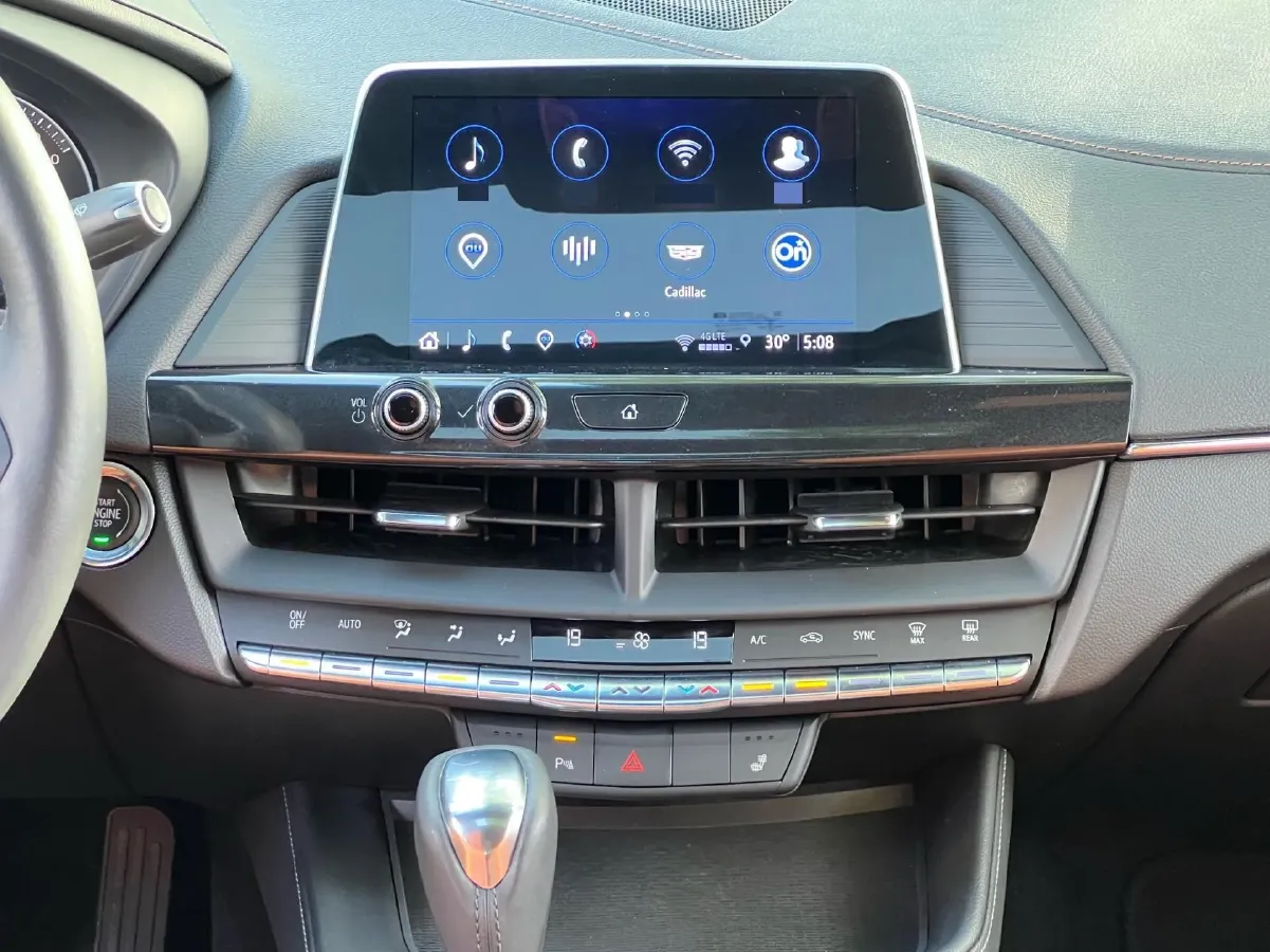 2022 Cadillac CT4 2.0T 237HP L4 8AT,autocango,china used car exporter,china ev exporter,chinese used car exporter,chinese used ev exporter