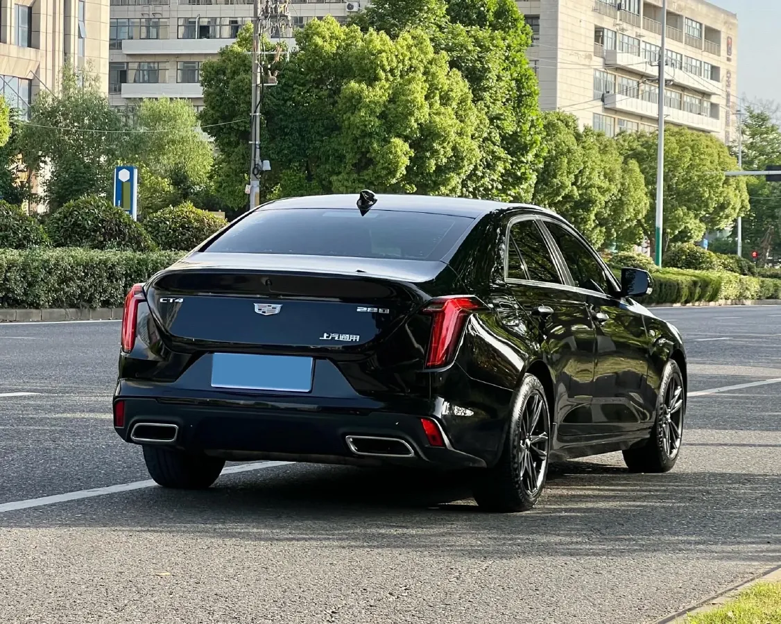 2022 Cadillac CT4 2.0T 237HP L4 8AT,autocango,china used car exporter,china ev exporter,chinese used car exporter,chinese used ev exporter