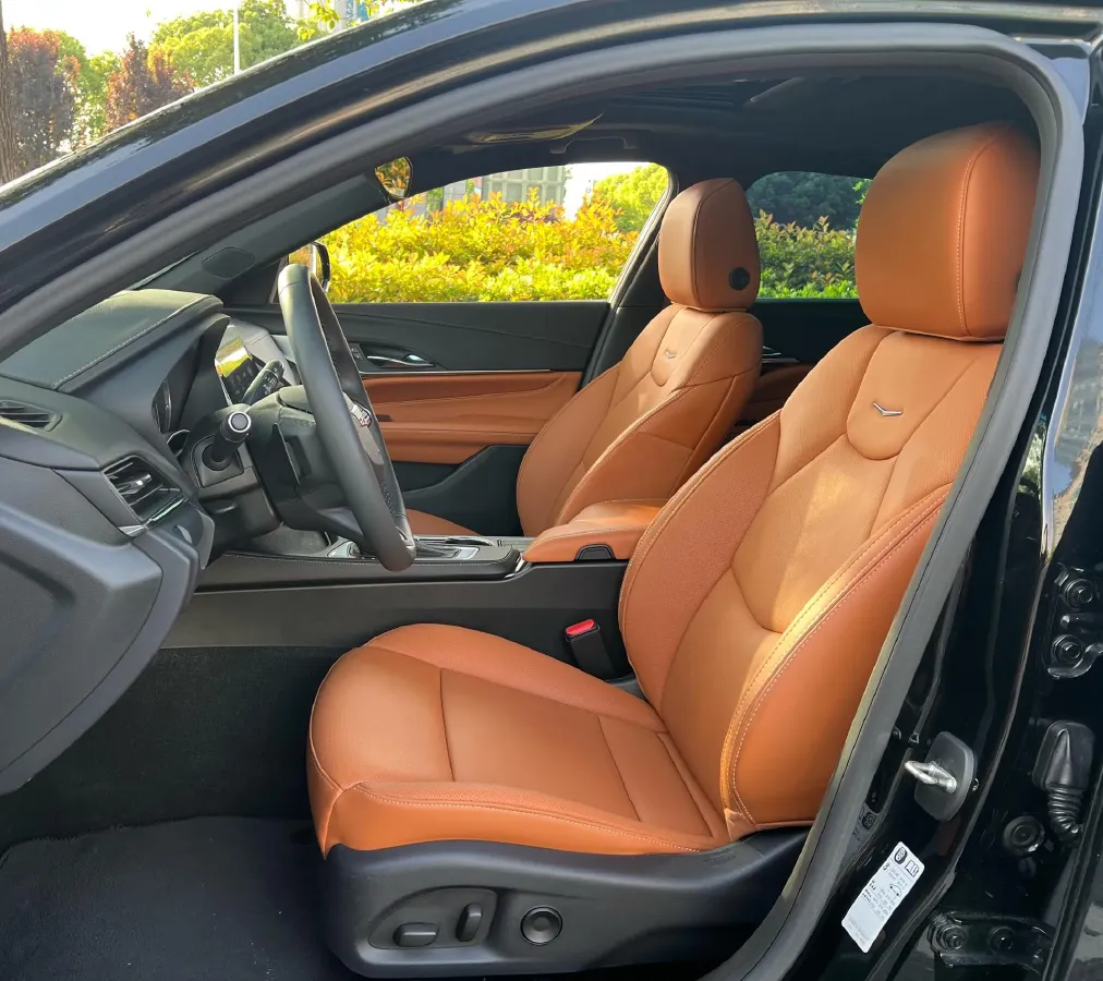 2022 Cadillac CT4 2.0T 237HP L4 8AT,autocango,china used car exporter,china ev exporter,chinese used car exporter,chinese used ev exporter