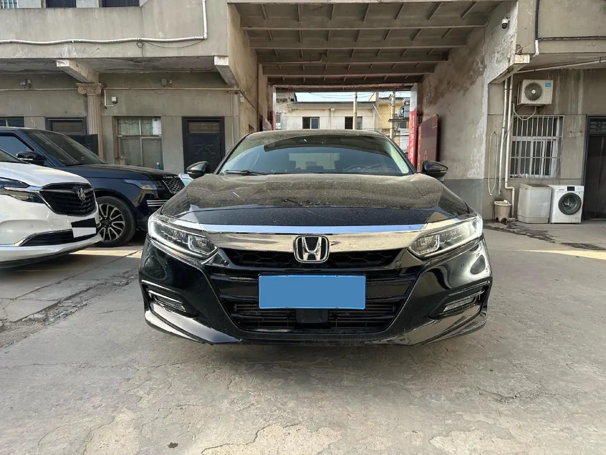 2018 Honda Accord 1.5T 194HP L4 CVT,autocango,china used car exporter,china ev exporter,chinese used car exporter,chinese used ev exporter