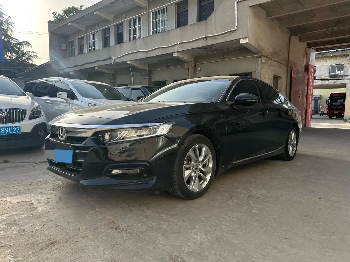 2018 Honda Accord 1.5T 194HP L4 CVT,autocango,china used car exporter,china ev exporter,chinese used car exporter,chinese used ev exporter